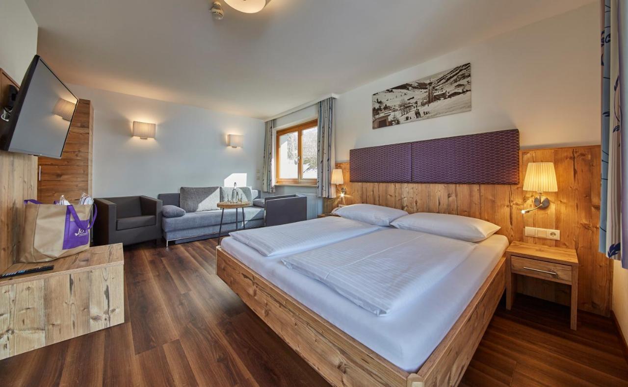 Johanneshof - Dein Mountain Wohlfuehlhotel Saalbach-Hinterglemm Exterior foto