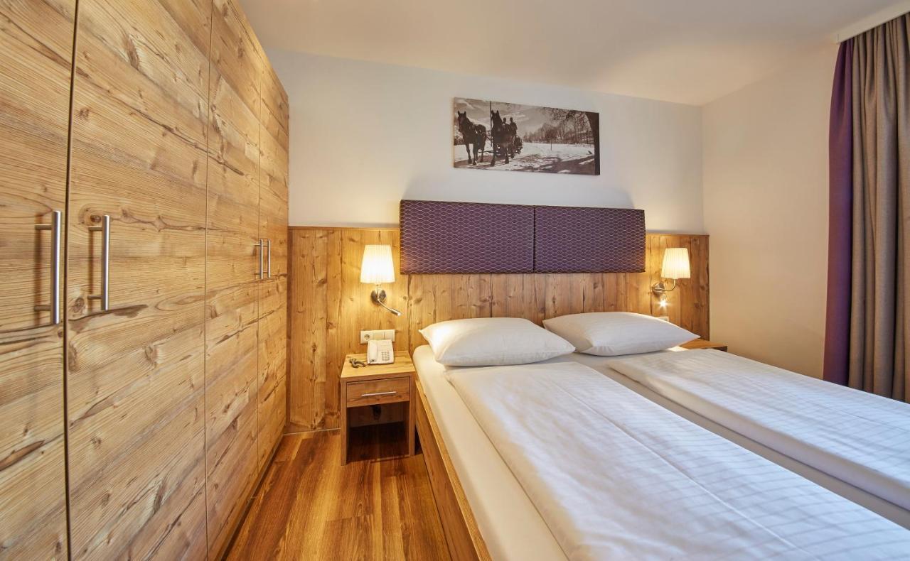 Johanneshof - Dein Mountain Wohlfuehlhotel Saalbach-Hinterglemm Exterior foto