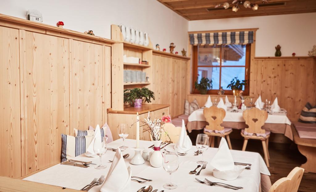 Johanneshof - Dein Mountain Wohlfuehlhotel Saalbach-Hinterglemm Exterior foto